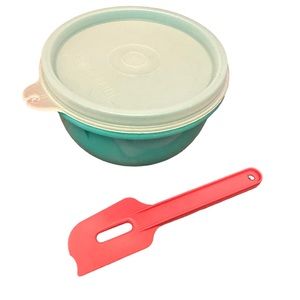 Vintage Tupperware | Children’s Mixing Bowl Set